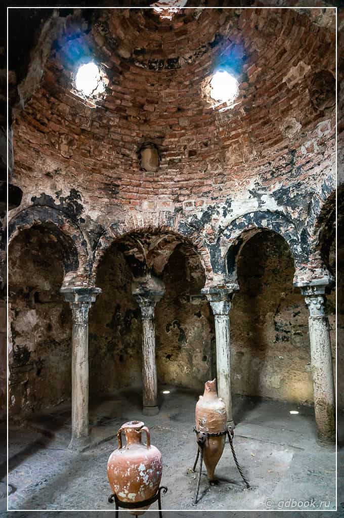 Арабские бани в Пальма де Майорка