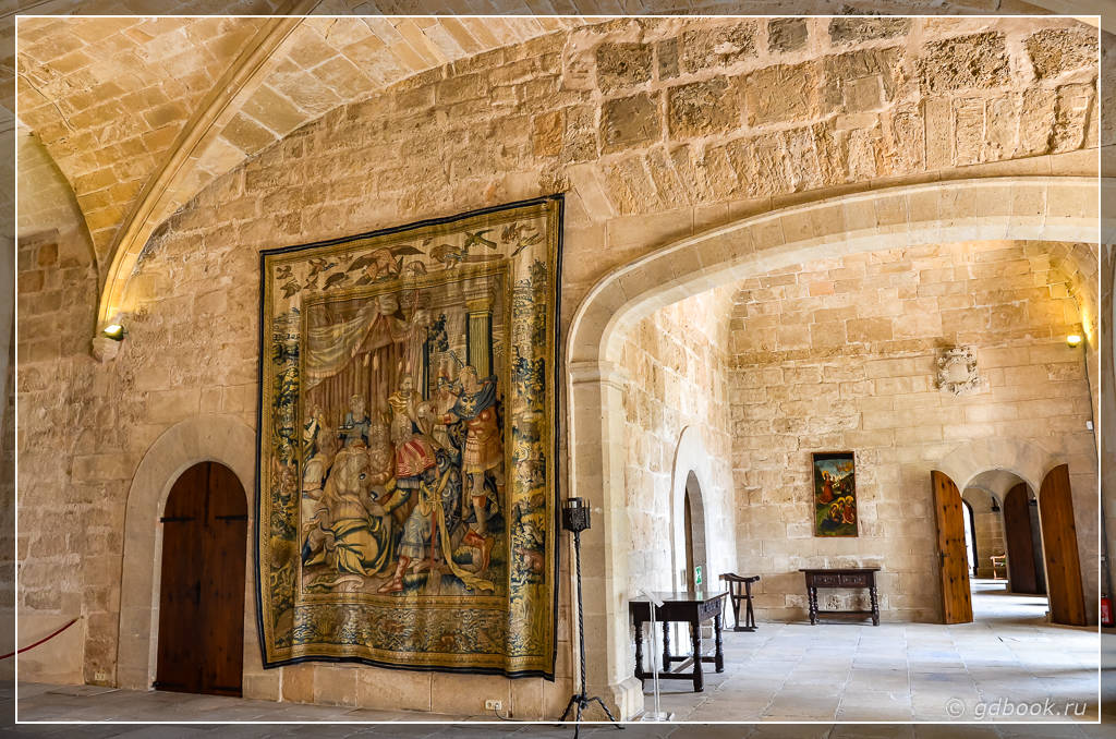 Королевский дворец Пальмы Альмудайна