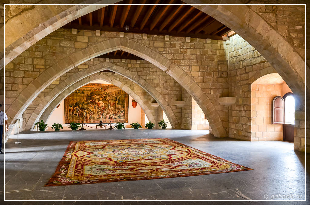 Королевский дворец Пальмы Альмудайна