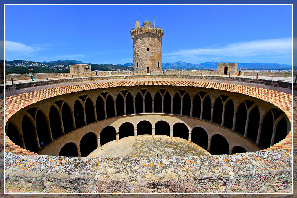 Замок Бельвер